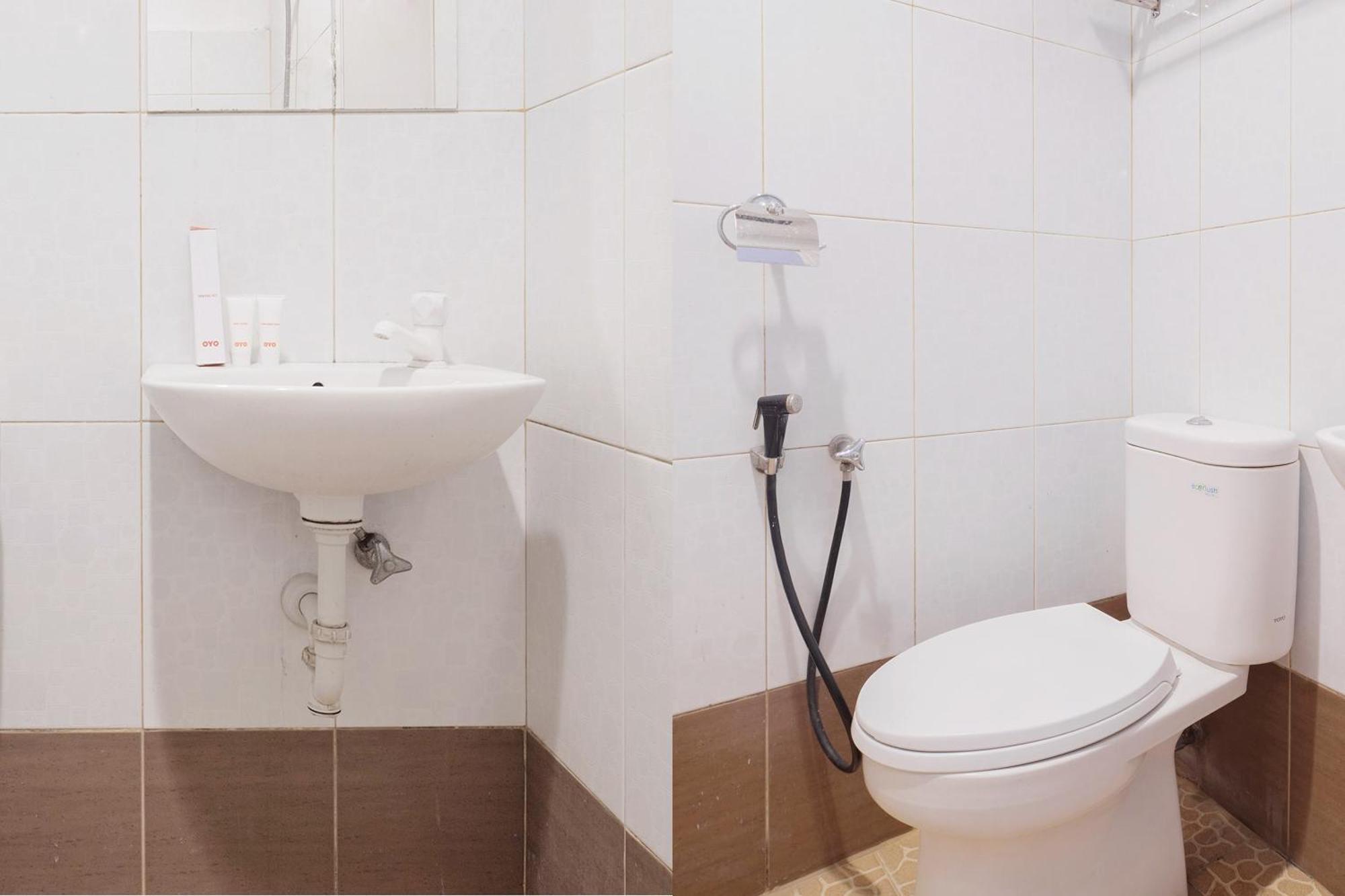 Super Oyo 866 Idola Residence Jakarta Luaran gambar